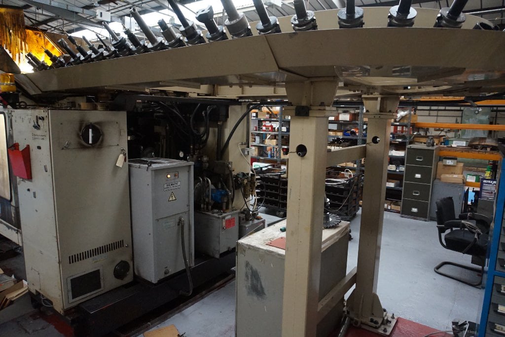 MAKINO MC65 Multi Pallet  1983